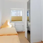 Haus Leuchtturm Bensersiel