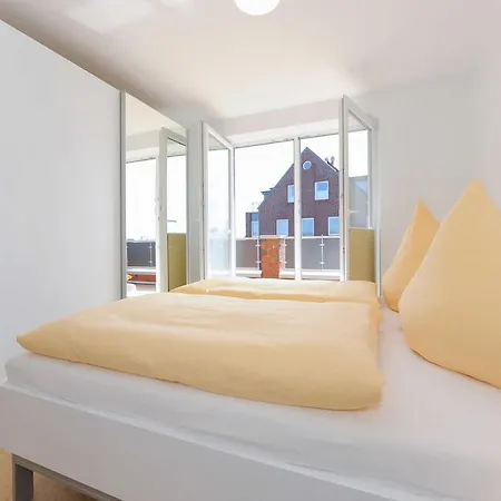 Haus Leuchtturm * Bensersiel